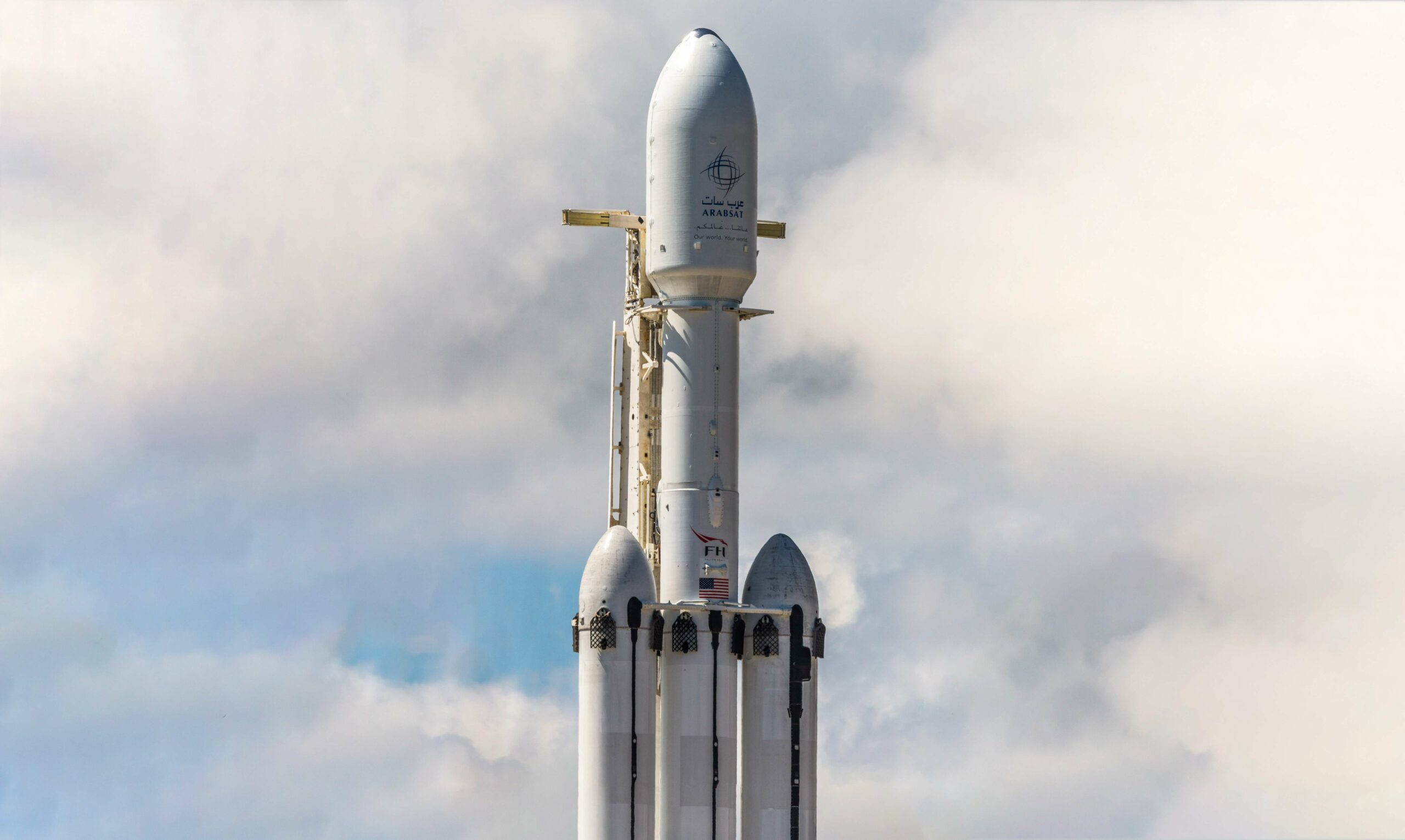 SpaceX’s next commercial Falcon Heavy launch to carry Astranis