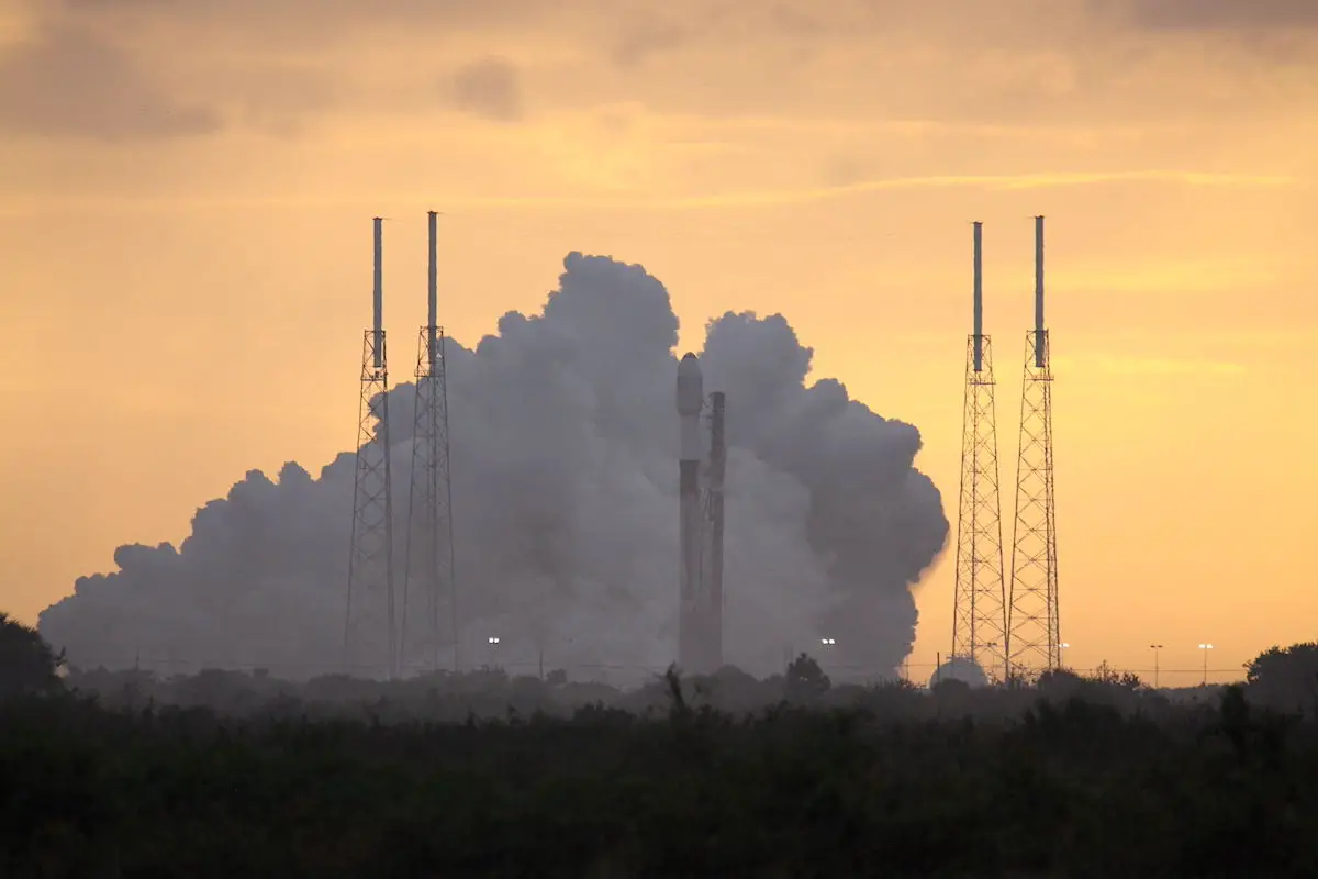 Spacex Test Fires Falcon Rocket For Starlink Launch