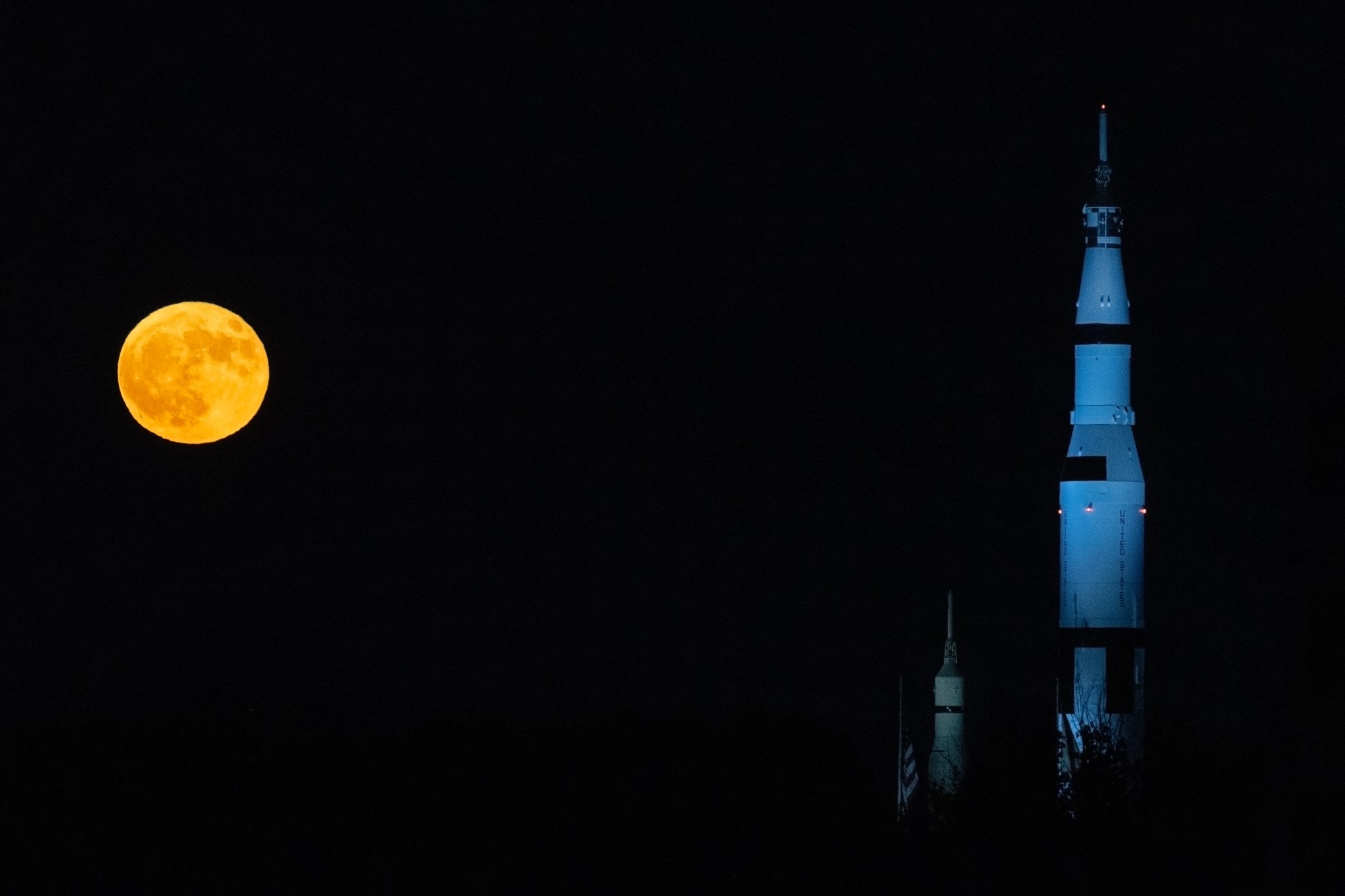 August 2024 Supermoon Rises Near NASA Marshall Space Launch Schedule