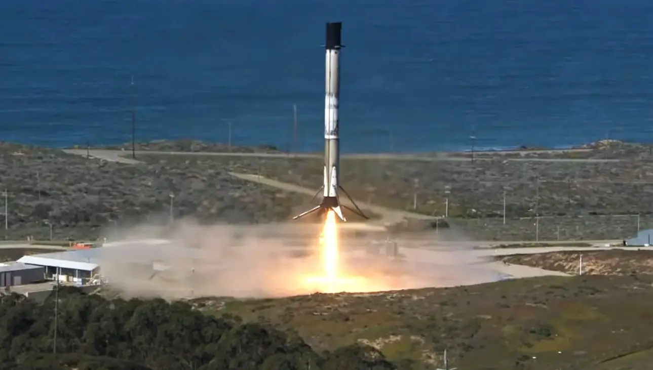 SpaceX Falcon 9 Booster Sticks Landing, Setting Up Future Spy Satellite ...