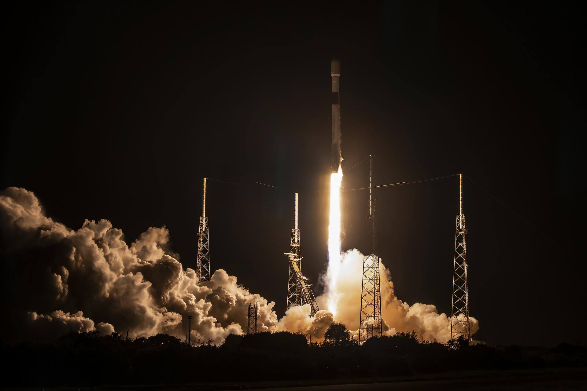 SpaceX - Galaxy 37 - Falcon 9 Block 5 Rocket Launch